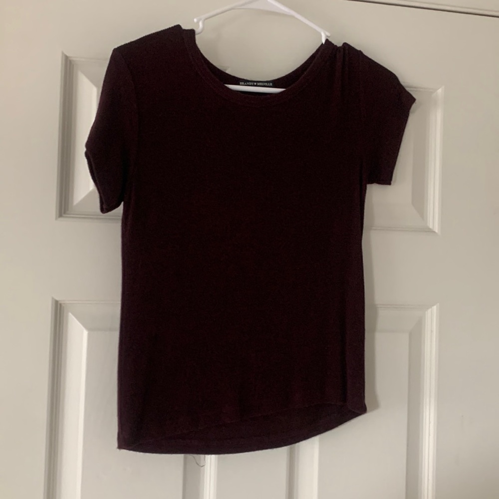 maroon tee